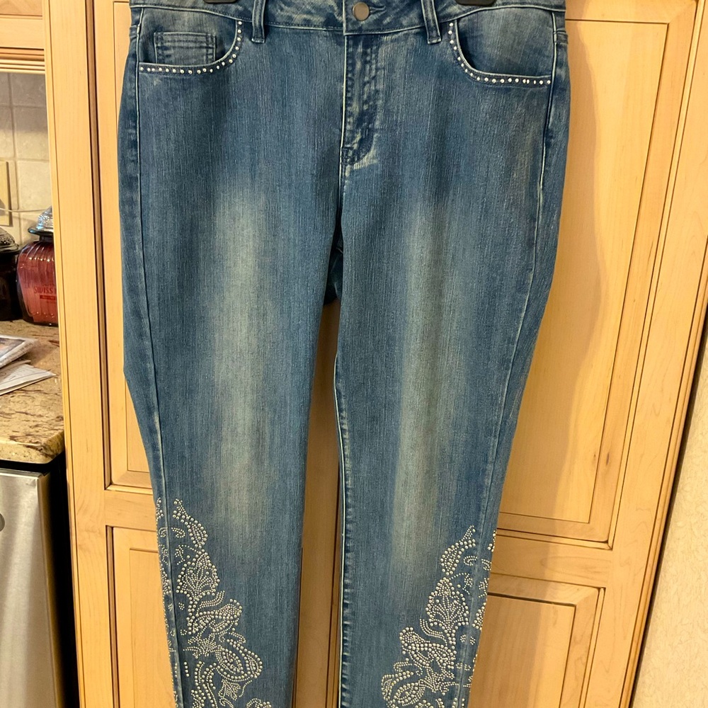 DENIM JEANS with SILVER STUDS. NWOT.